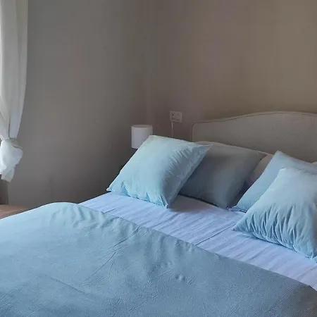 Lally's Garden Sorrent