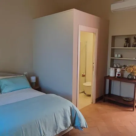 Lally's Garden Bed & Breakfast Sorrento