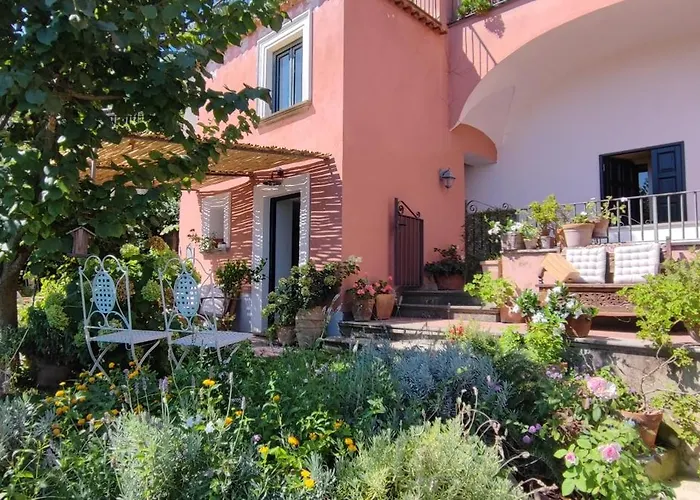 Bed and Breakfast Lally's Garden 3*